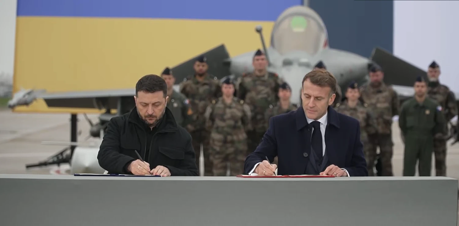 Зеленський і Макрон підписали угоду для посилення України: ідеться про придбання оборонного обладнання