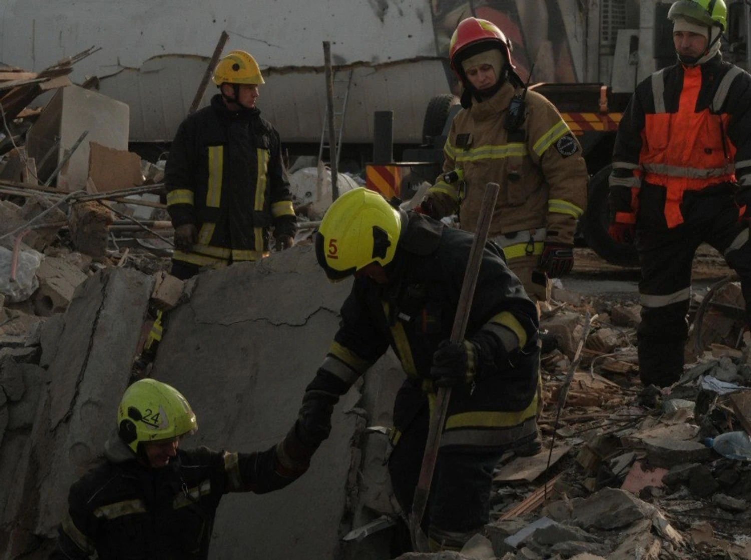 Атака рф по Києву 25 листопада: кількість загиблих збільшилась до 7 людей