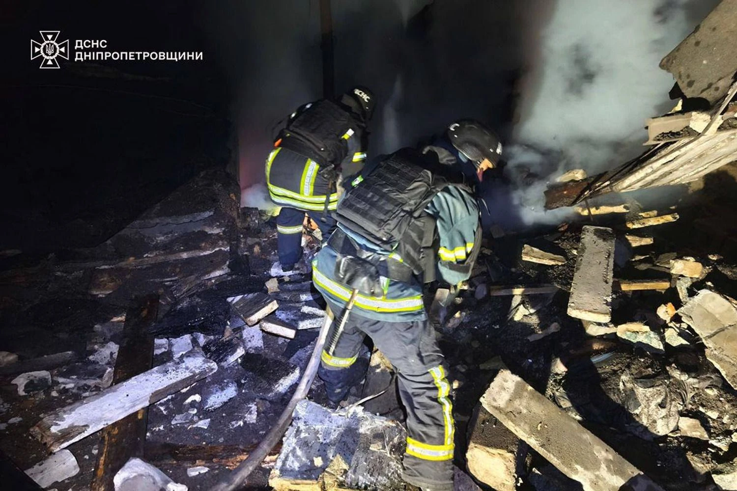 Двоє загиблих, троє постраждалих від атаки рф дронами на Дніпропетровщину: показали наслідки