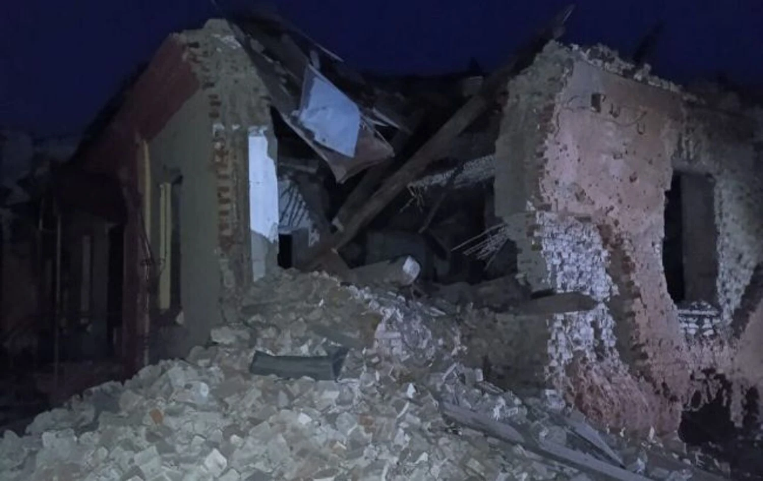 В Ізюмі через ворожий обстріл, загинула патрульна поліцейська з Донеччини