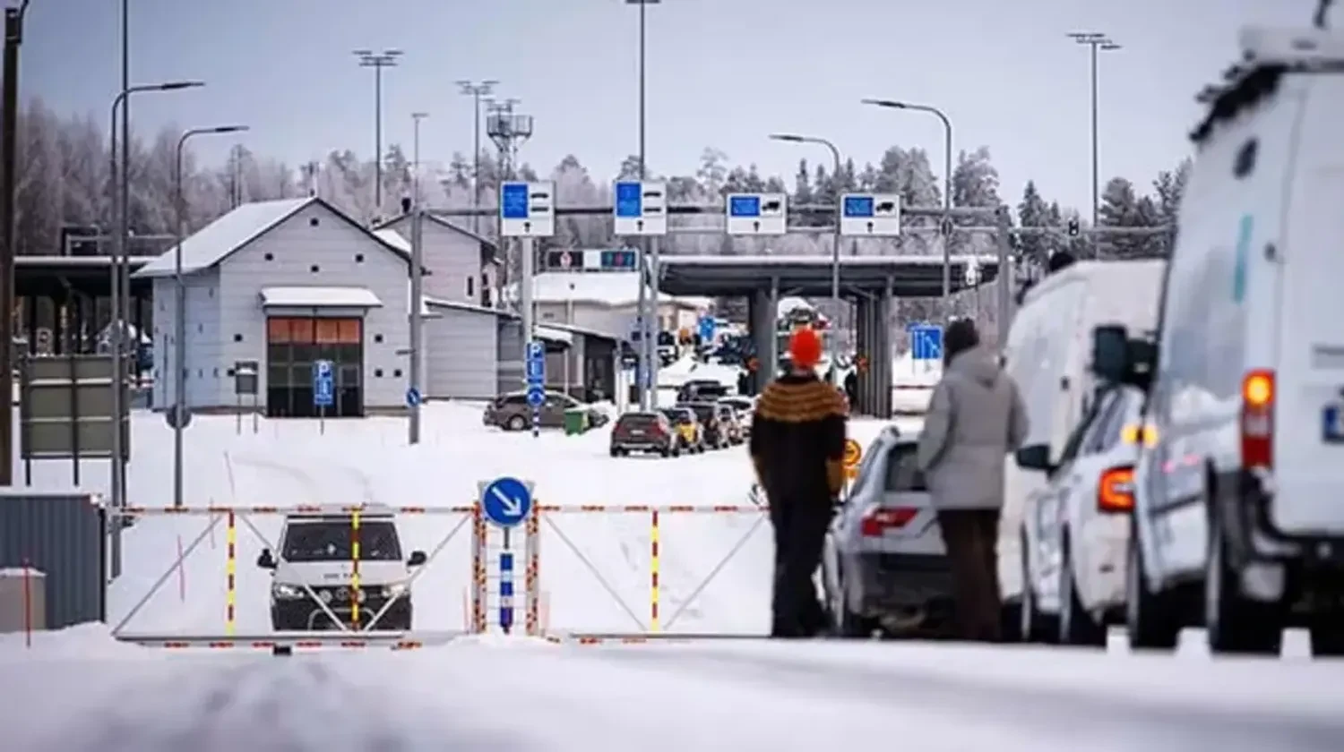 На кордоні з Польщею тимчасово зупинено оформлення вантажних автомобілів – ДПСУ