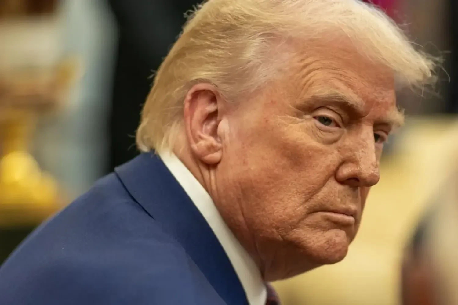 Трамп припинить підтримку України у випадку санкцій Європи через Гренландію - NYT