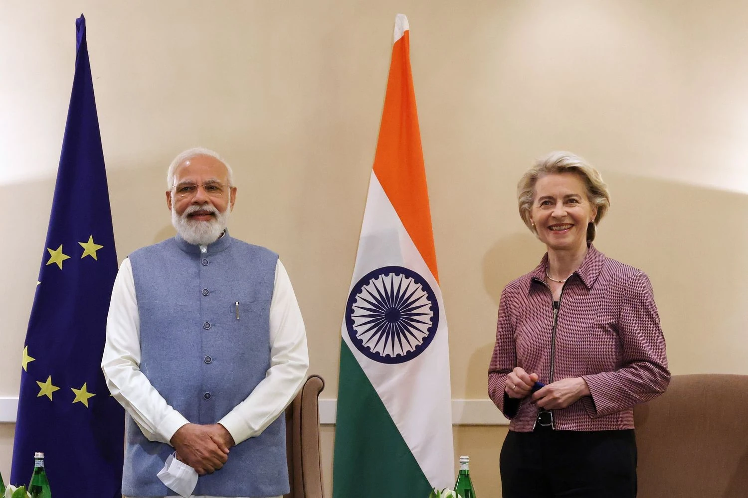 Індія та ЄС готуються до угоди про вільну торгівлю зі зниженням мит на автомобілі та вино