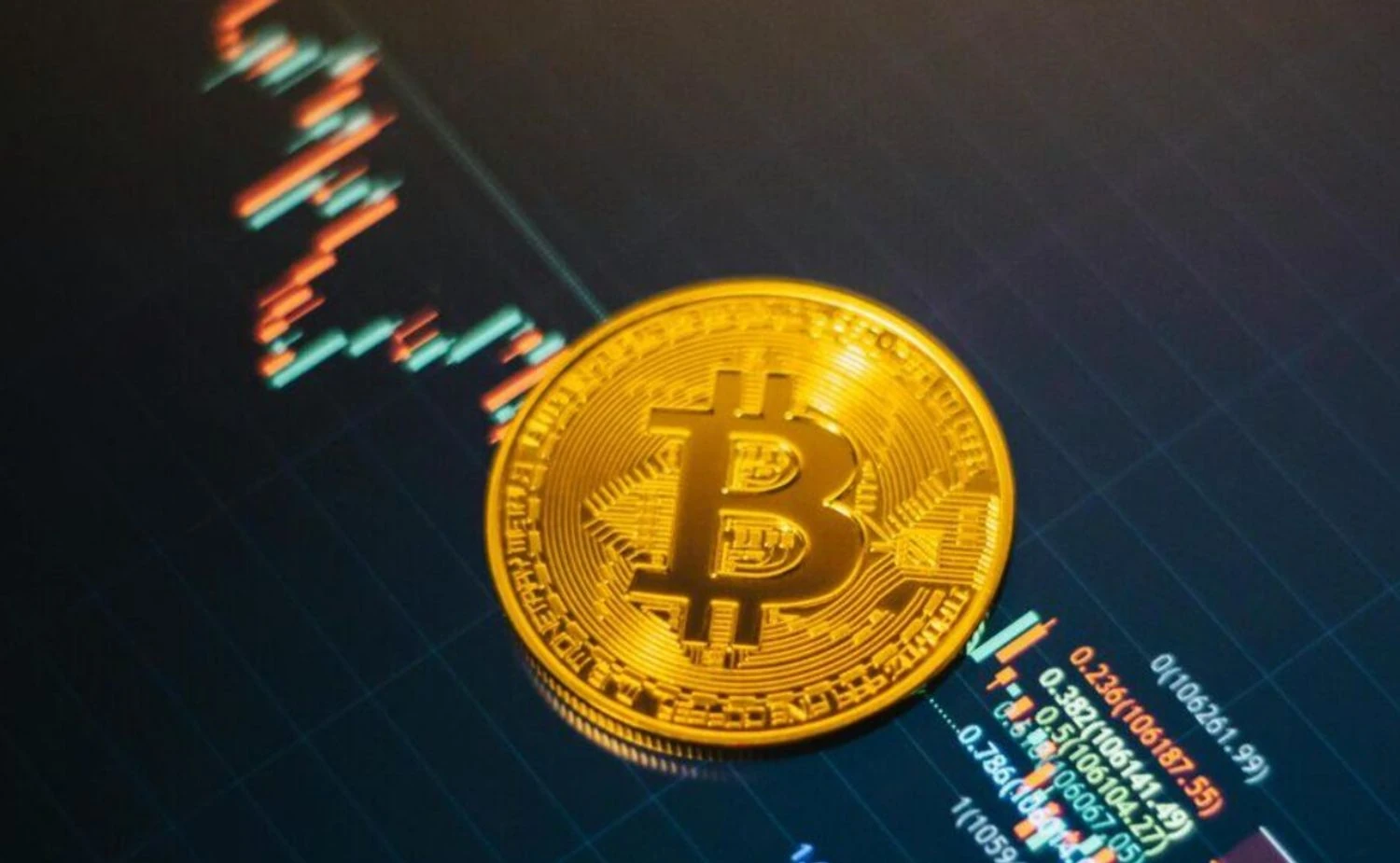 Біткоїн обвалився нижче 80 000 доларів: крипторинок охопила хвиля розпродажів