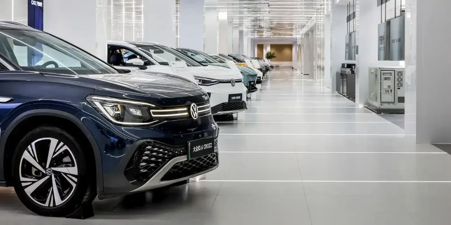 Світові продажі електромобілів у лютому досягли 1,1 млн, але ринок показує різні тенденції в регіонах