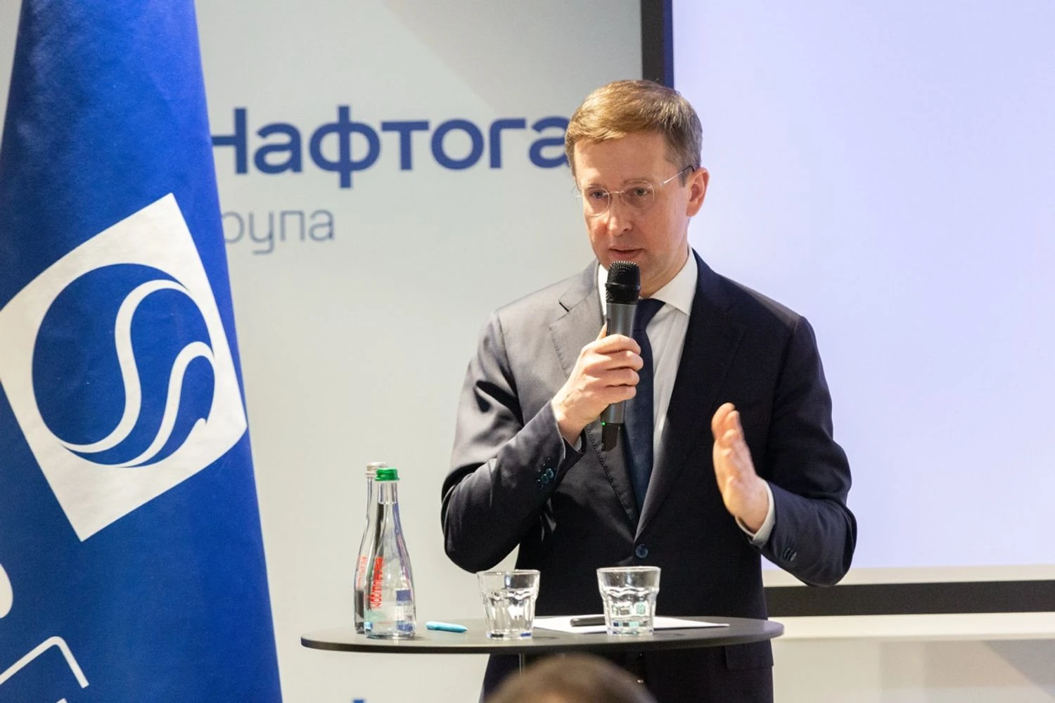 Нафтогаз та МЗС розкрили дипломатам 31 країни наслідки атак на “Дружбу”