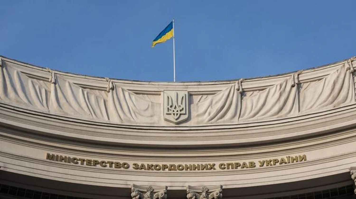 Неможливо відмовитися від того, що не планувалося: Україна відкинула звинувачення Угорщини щодо переговорів про “Дружбу”