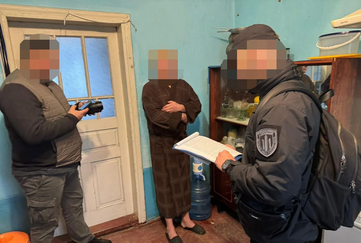 ДБР викрило схему незаконного вивезення військових з навчального центру на Рівненщині
