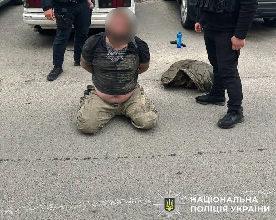 Стрілок у Бучі відкрив вогонь напідпитку, вийшовши з таксі – стали відомі деталі