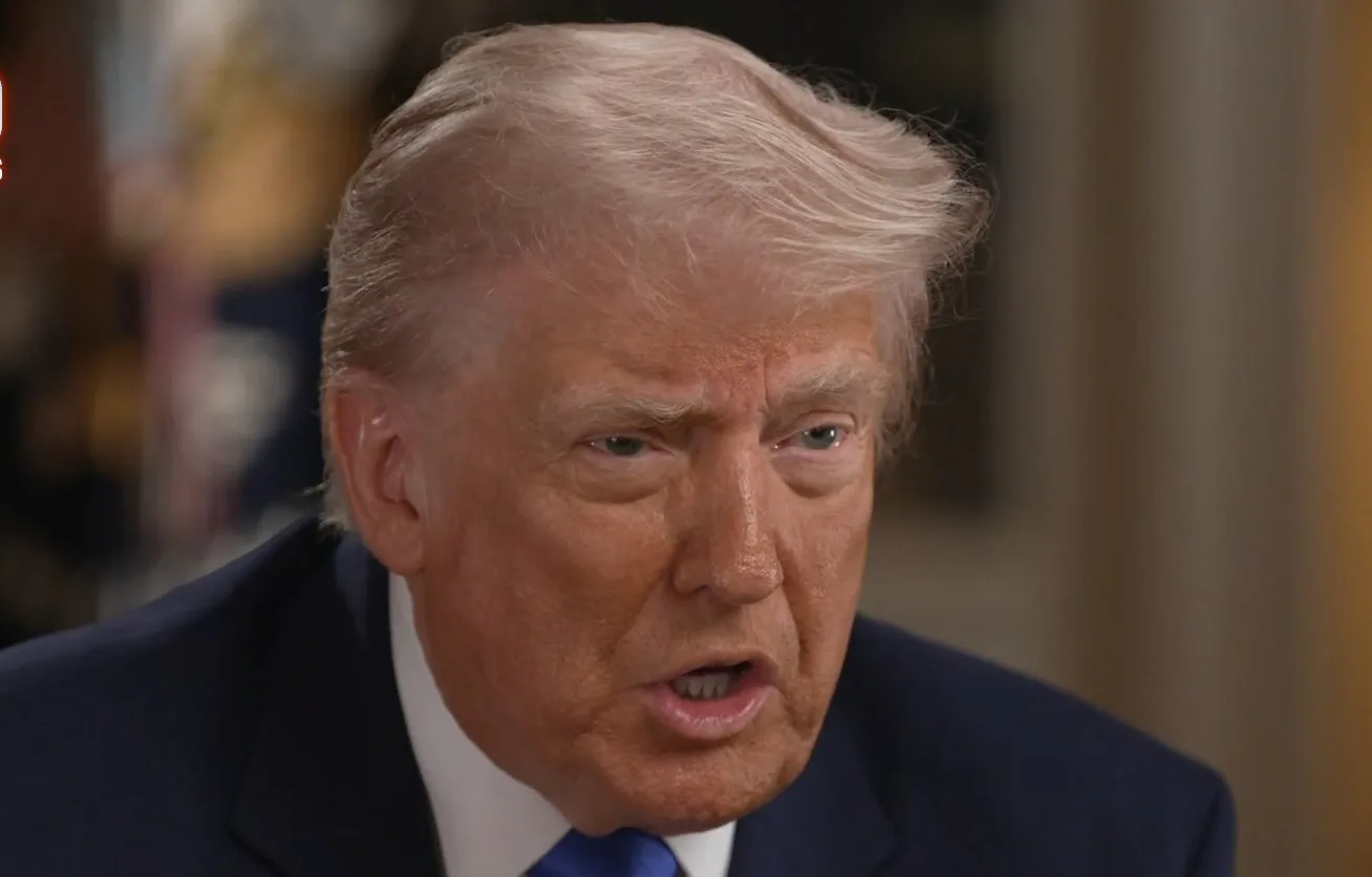 Трамп заявив, що підвищить мита на автомобілі з ЄС до 25%
