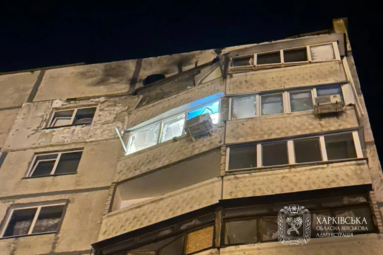 У Харкові після атаки дрона постраждали четверо людей, серед них дві дитини
