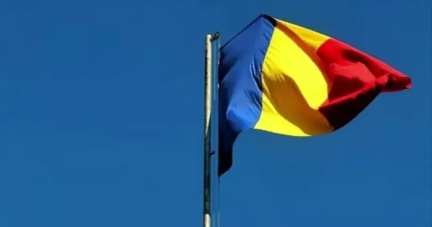 У Румунії пояснили, чому не збили російський дронРосійський дрон Geran 2 перебував у небі Румунії чотири хвилини. Його не збили через ризик для міста Галац зокрема.Війна в Україні • 10:10 • 4552 перегляди