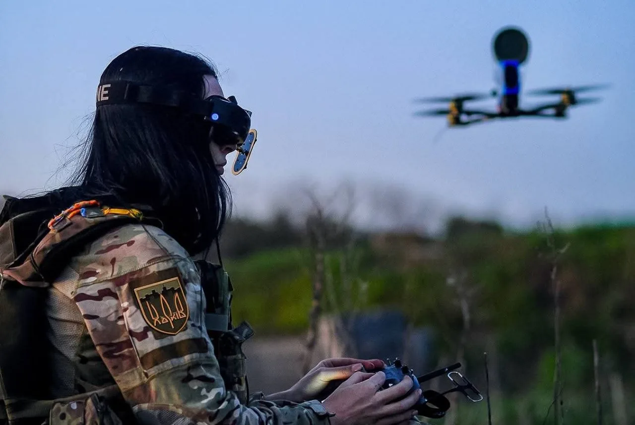 Втрати ворога за добу: мінус 1350 окупантів та 2245 безпілотників