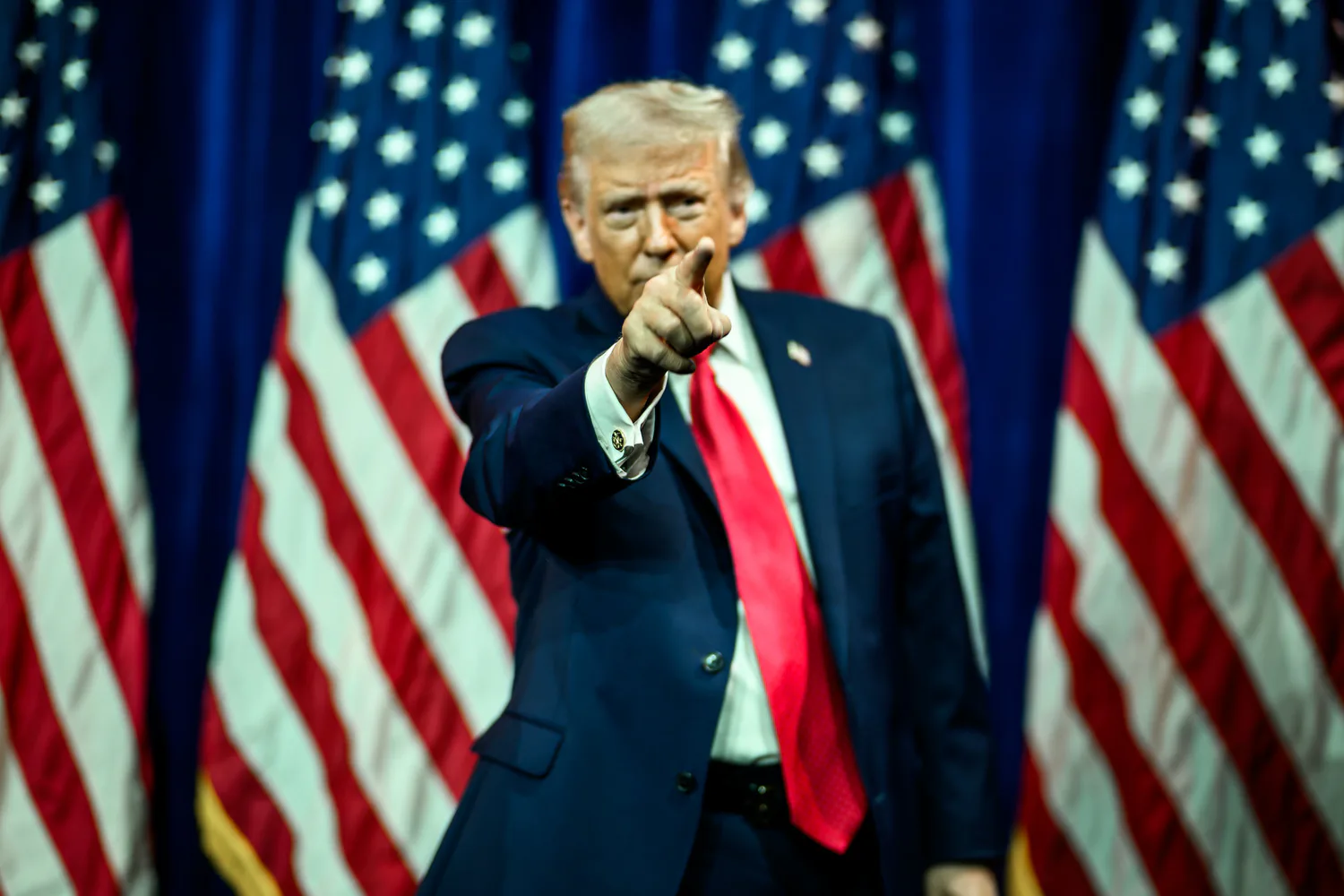 Трамп поновив погрози
