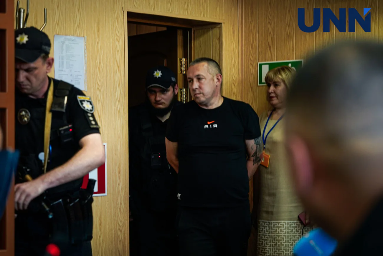 Суд над екскомбригом Лучановим – фігурант не визнає себе винним у вбивстві цивільних