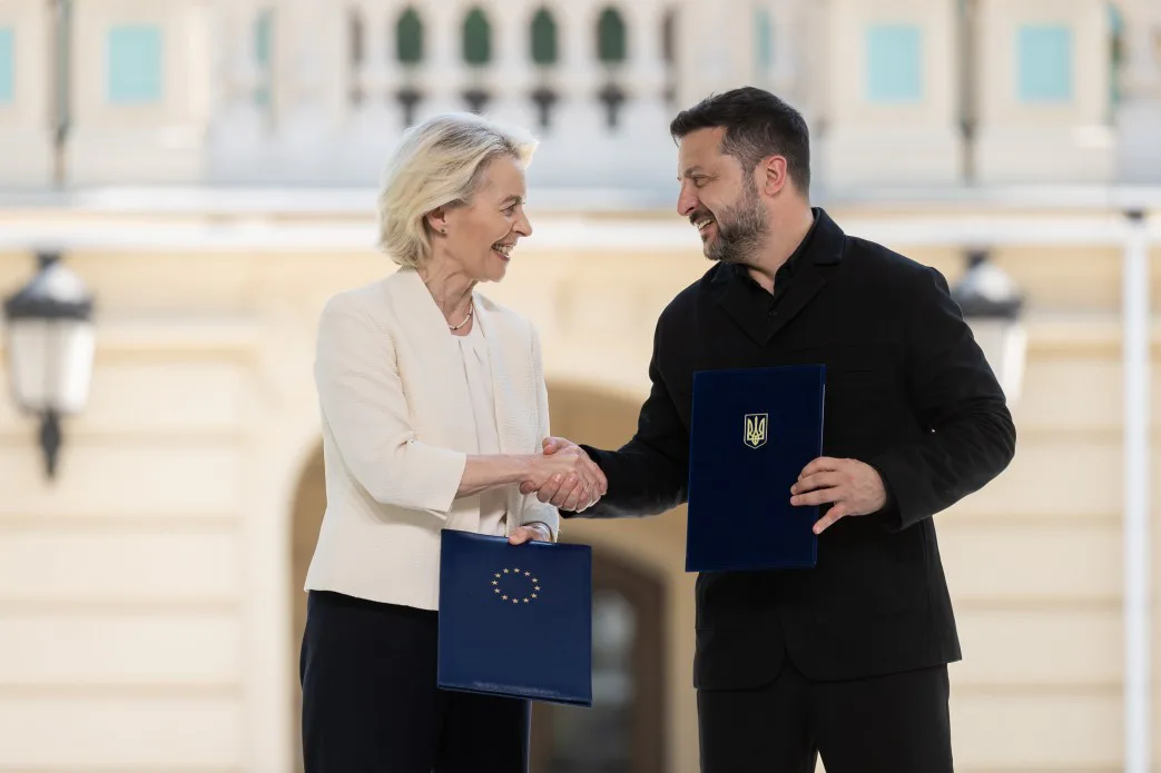 Україна та ЄС зробили перший крок до Drone Deal – Зеленський та фон дер Ляєн підписали лист про наміри