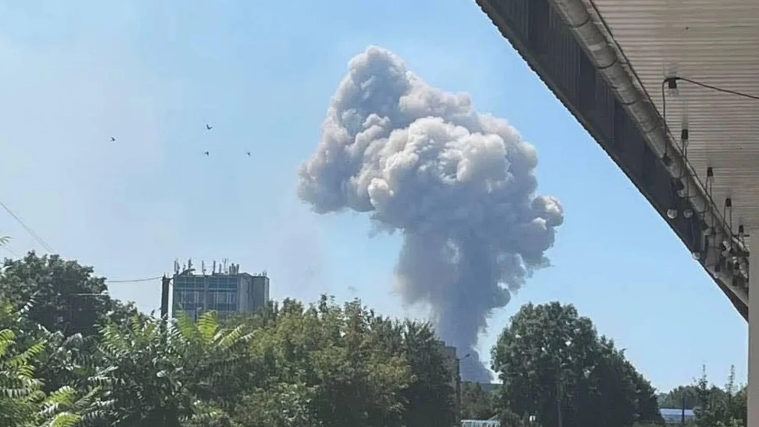 Детонація на полігоні у Хмельницькому завершилася, відсутній зв’язок з 5 військовими ССО